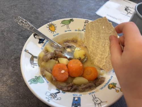 Til mat koste vi oss med bidos